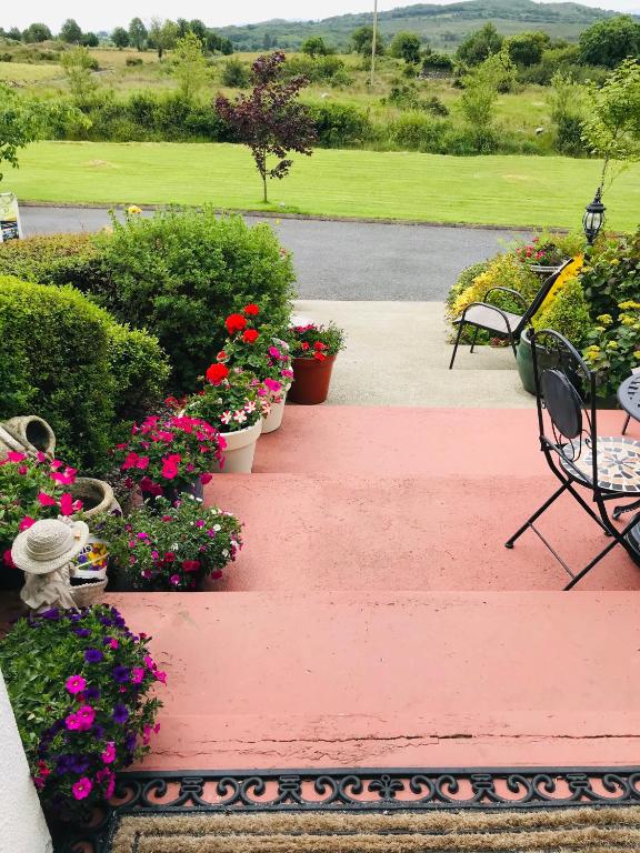 Hillcrest farmhouse Bed & Breakfast room 1